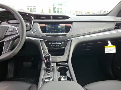 2026 Cadillac XT5 Luxury