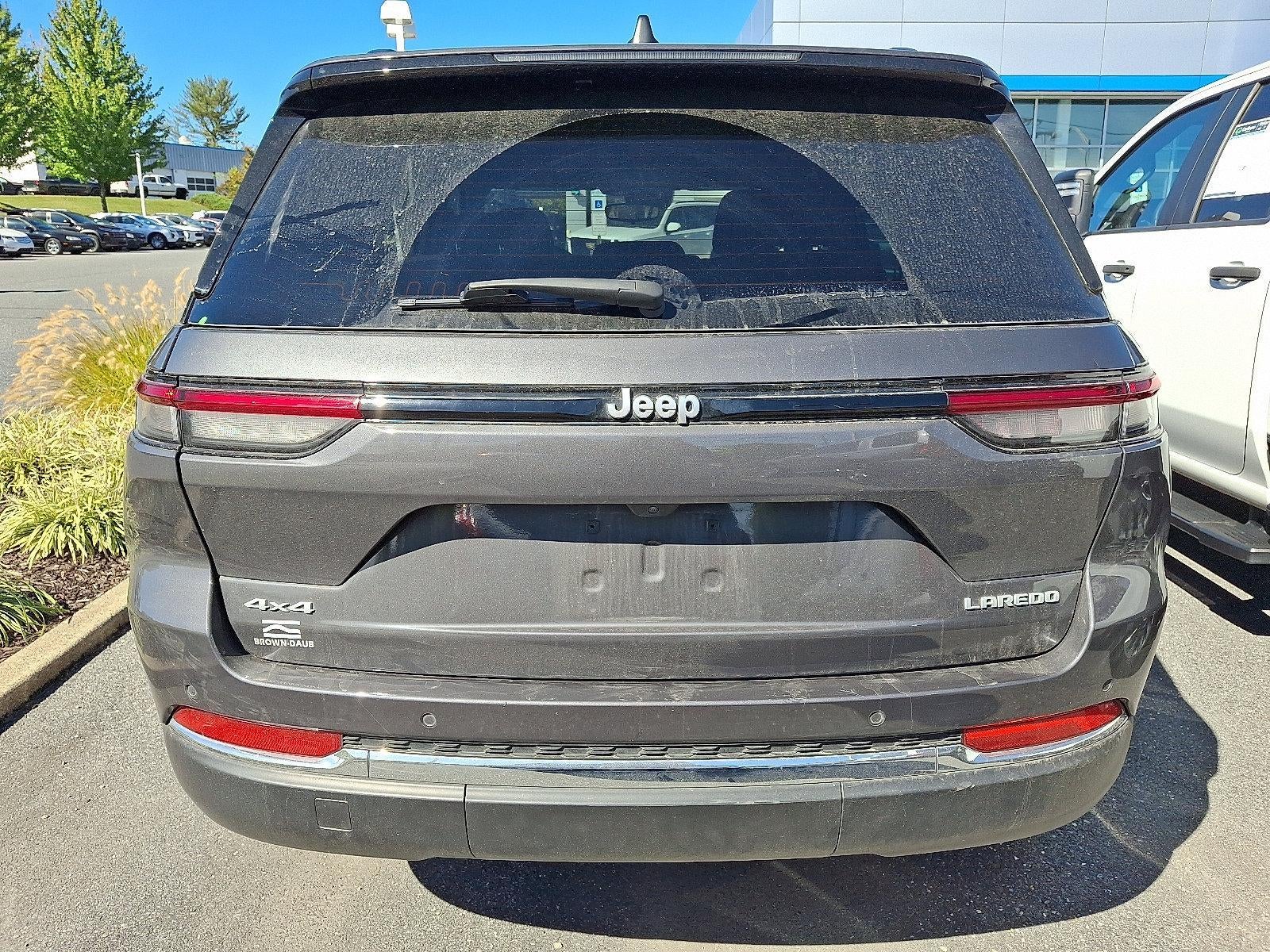 2024 Jeep Grand Cherokee Laredo 4x4