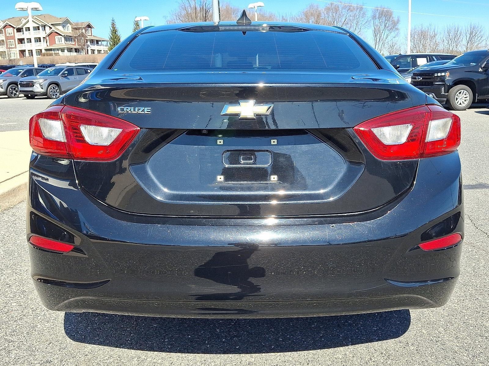 2018 Chevrolet Cruze LS