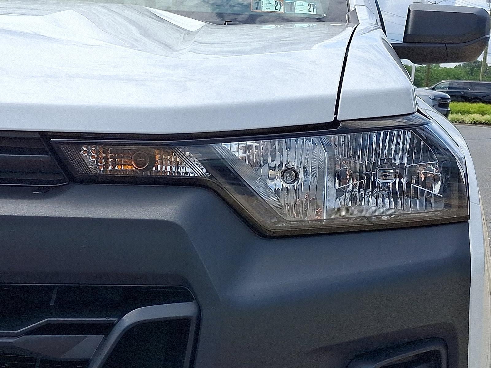 2024 Chevrolet Colorado WT