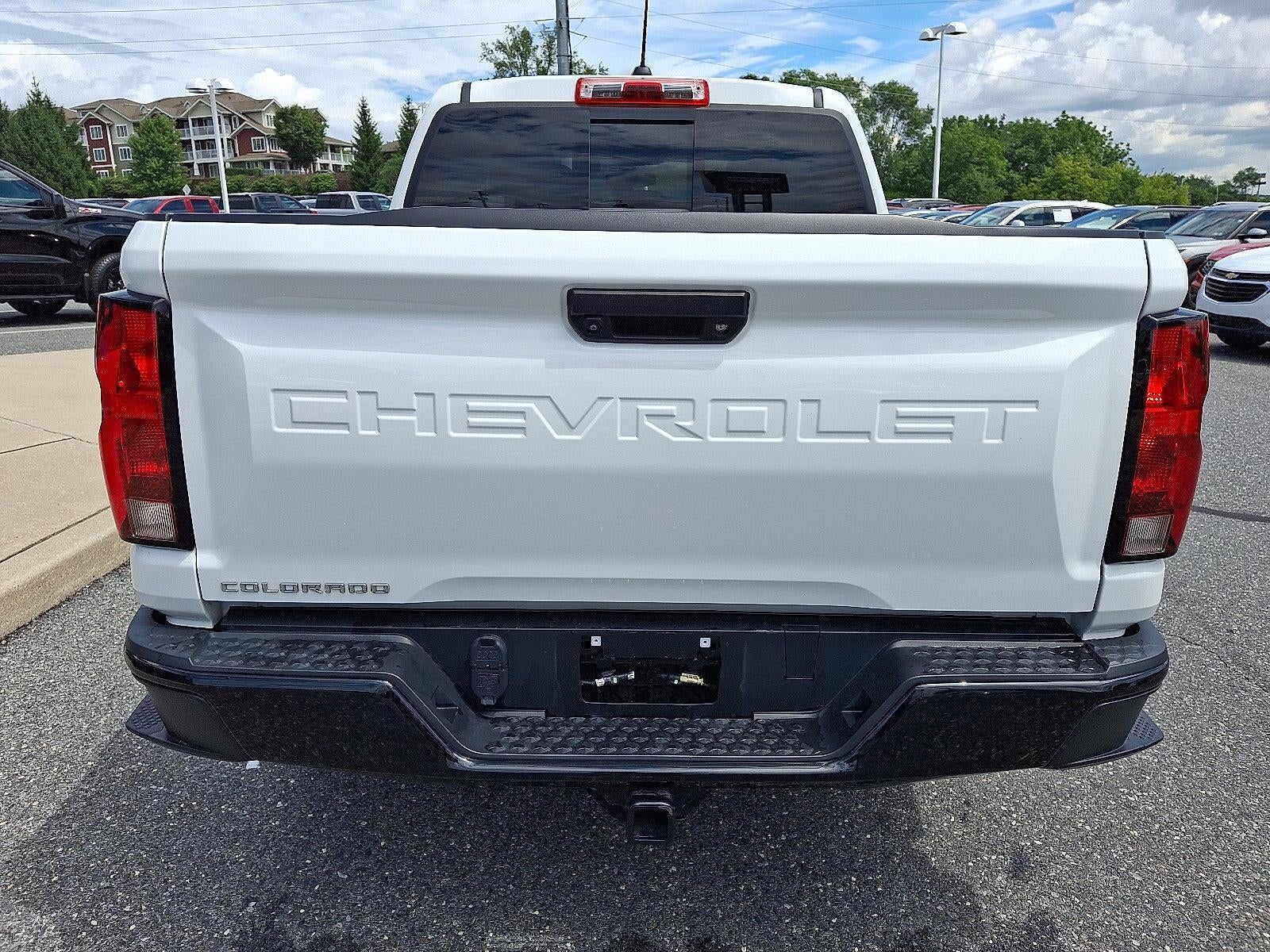2024 Chevrolet Colorado WT