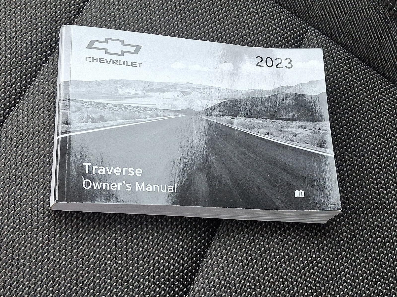 2023 Chevrolet Traverse LT Cloth
