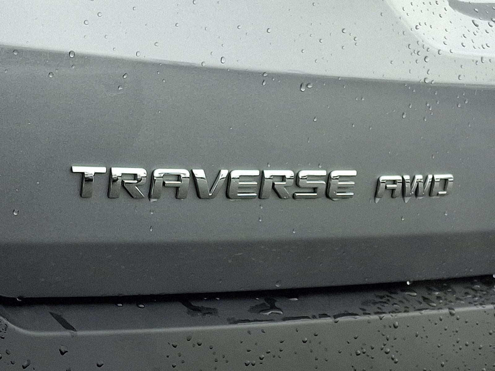 2023 Chevrolet Traverse LT Cloth