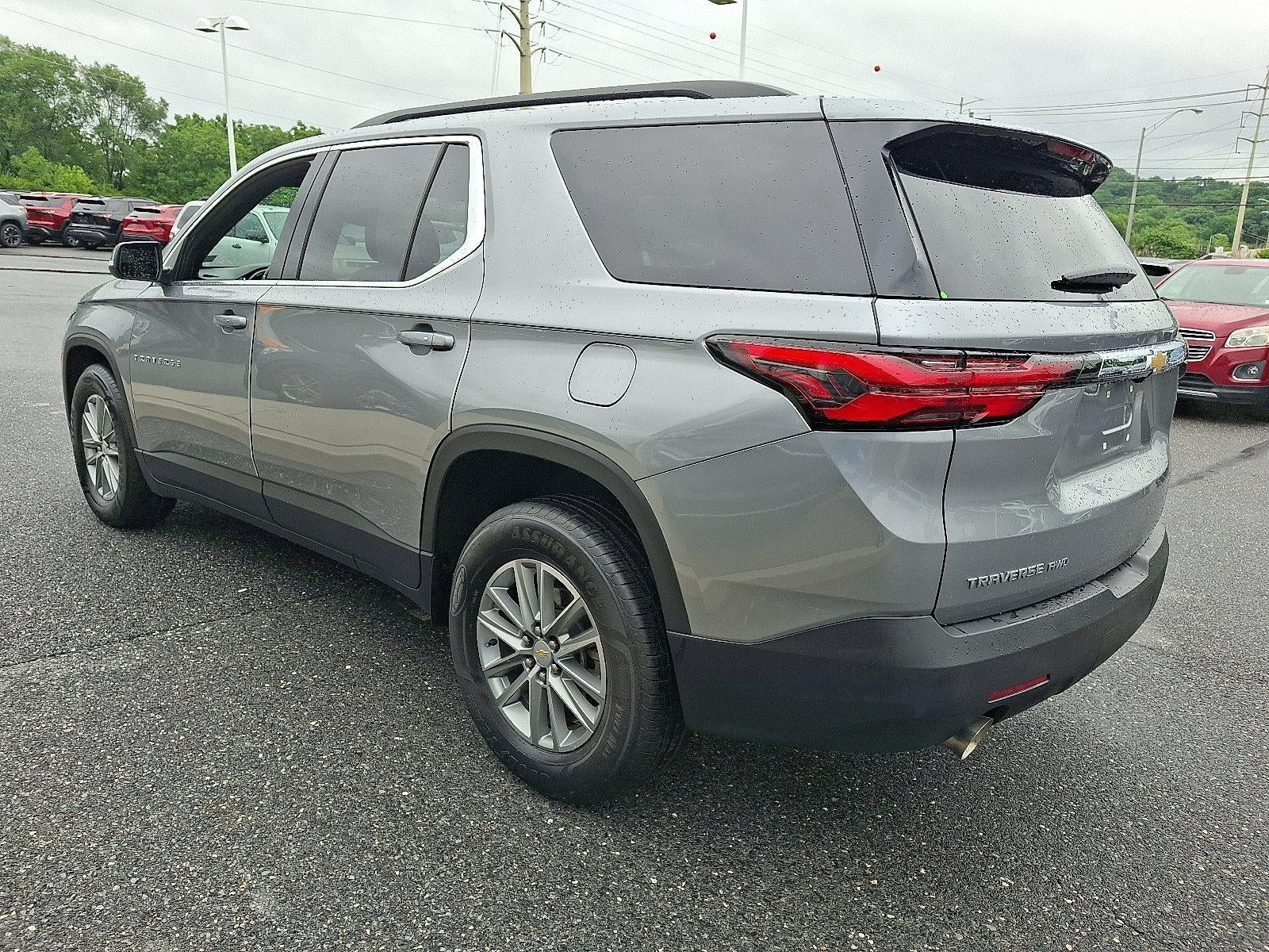 2023 Chevrolet Traverse LT Cloth