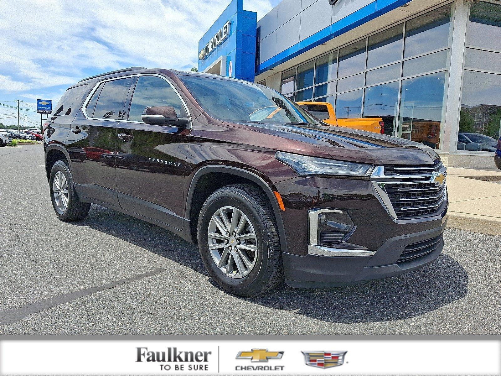 2023 Chevrolet Traverse LT Cloth