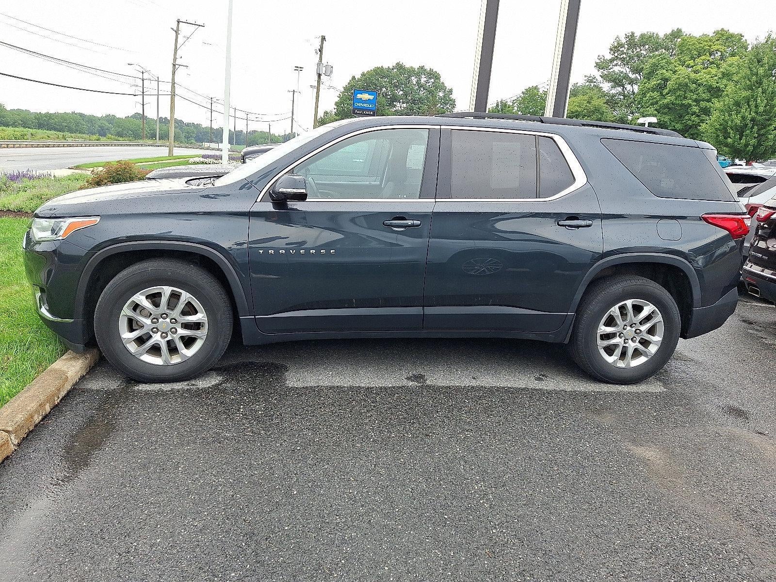 2019 Chevrolet Traverse LT Cloth