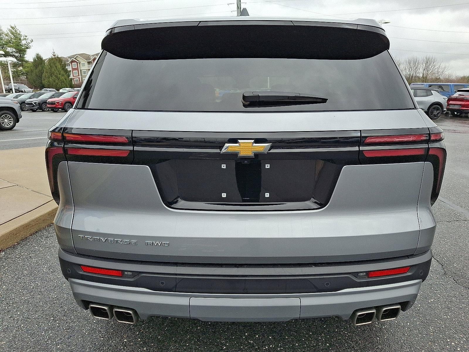 2025 Chevrolet Traverse LT
