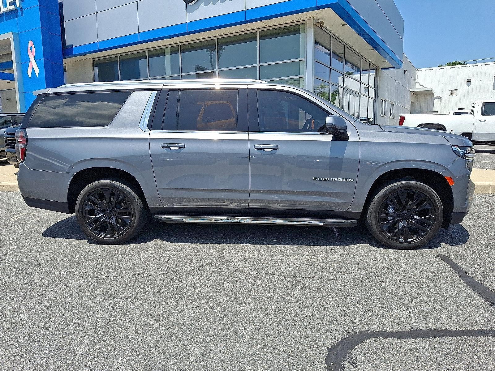2021 Chevrolet Suburban LT