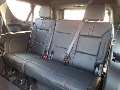 2022 Chevrolet Suburban RST