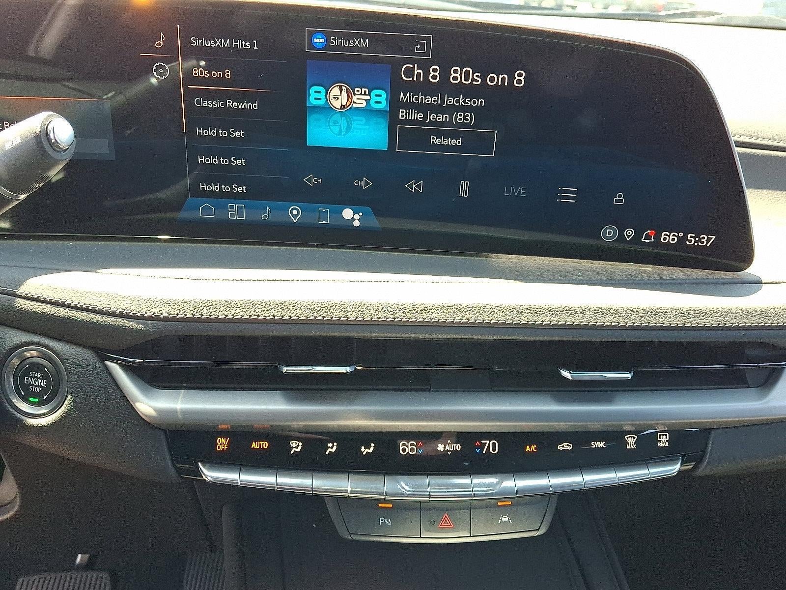 2025 Cadillac XT4 Premium Luxury