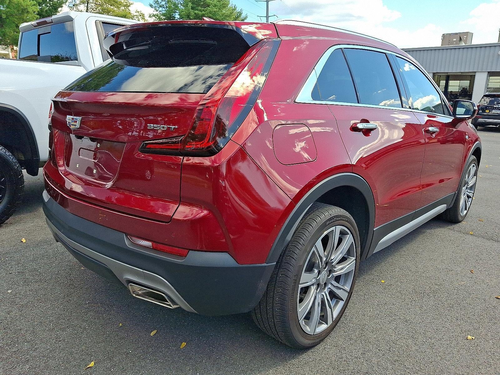 2023 Cadillac XT4 AWD Premium Luxury