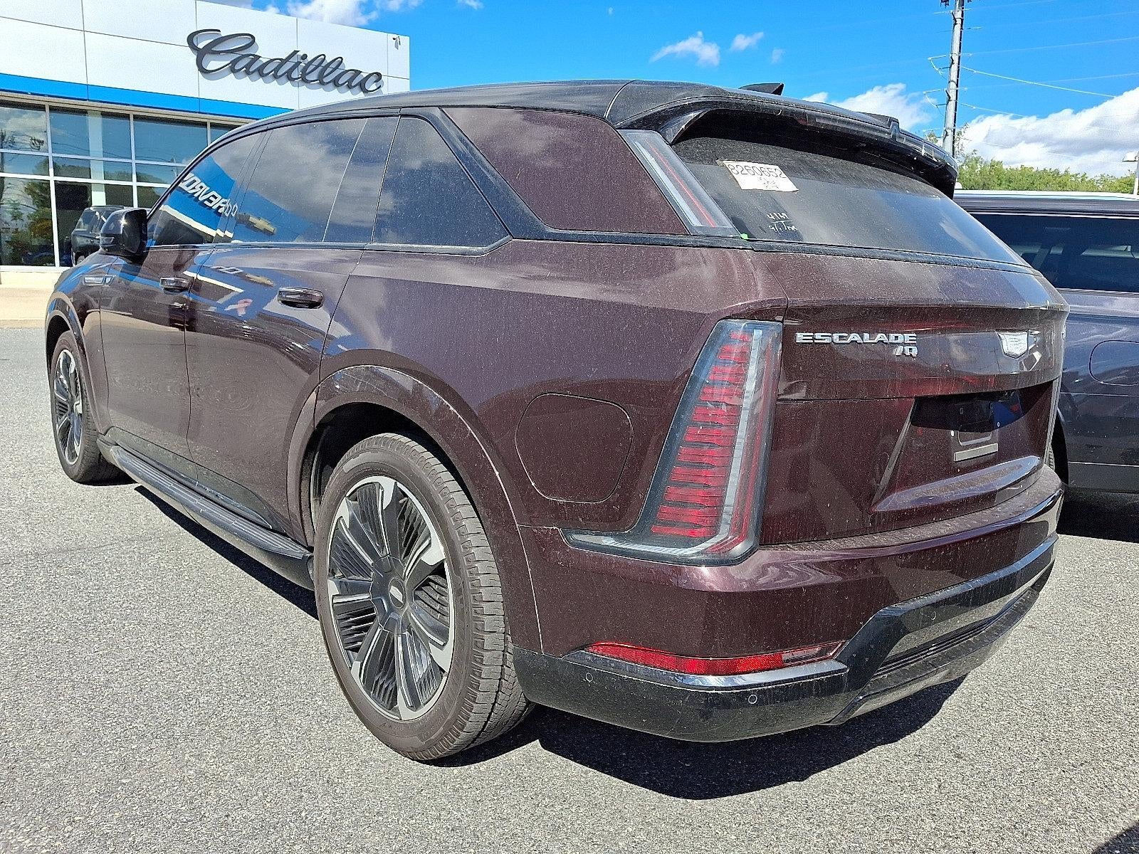 2025 Cadillac ESCALADE IQ Sport 2