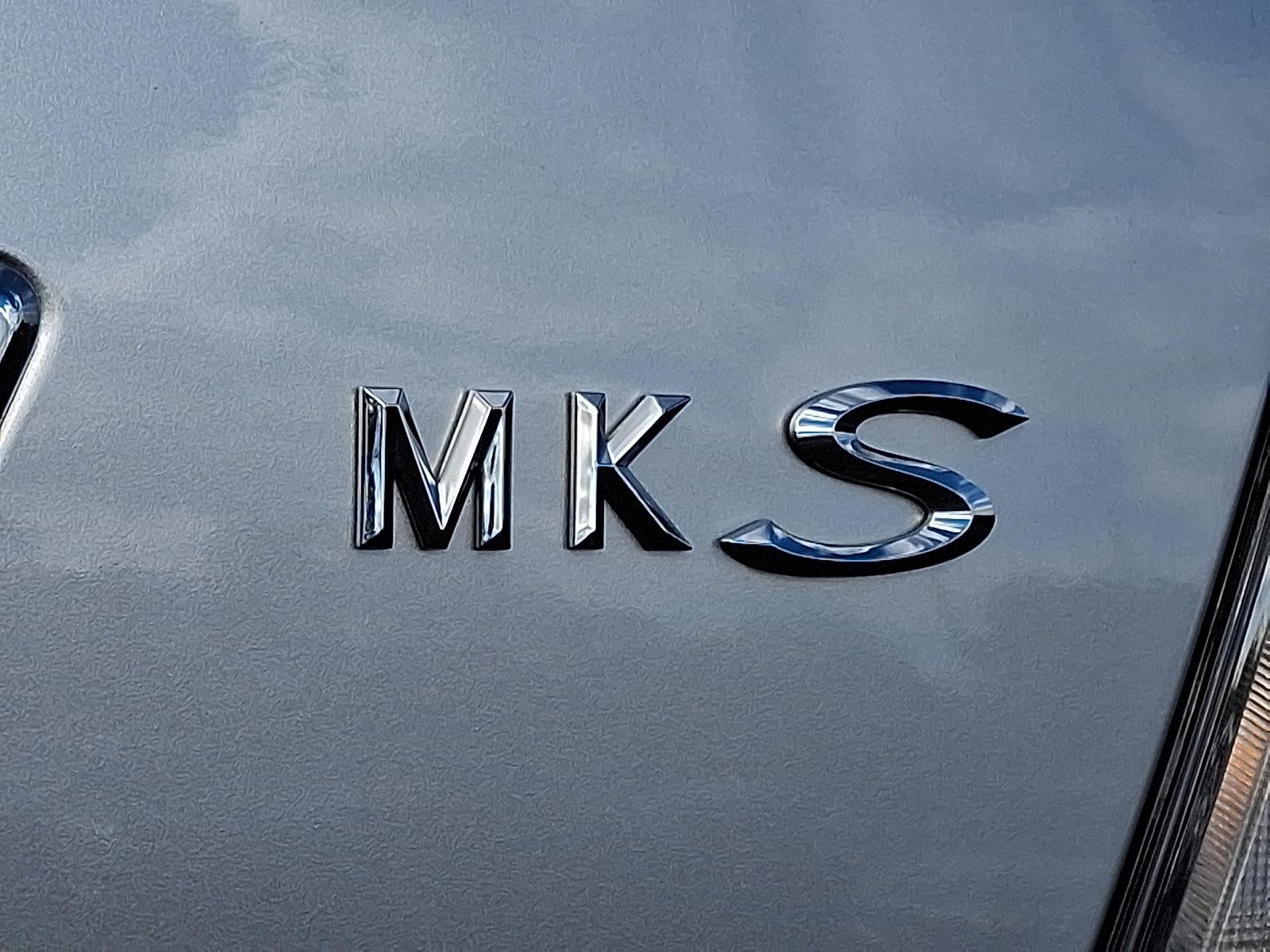 2010 Lincoln MKS Base