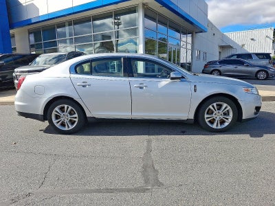 2010 Lincoln MKS Base