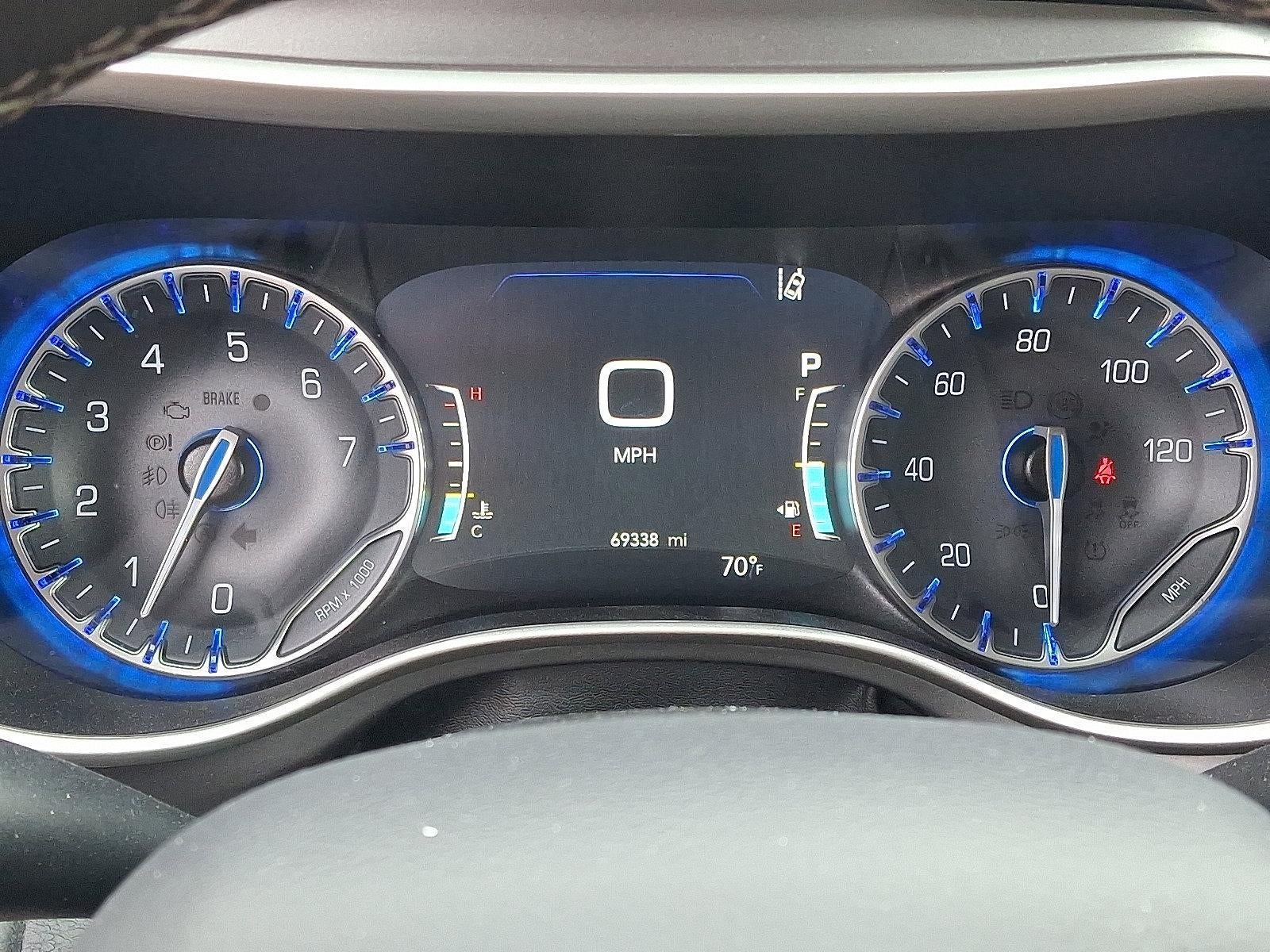 2023 Chrysler Pacifica Touring L