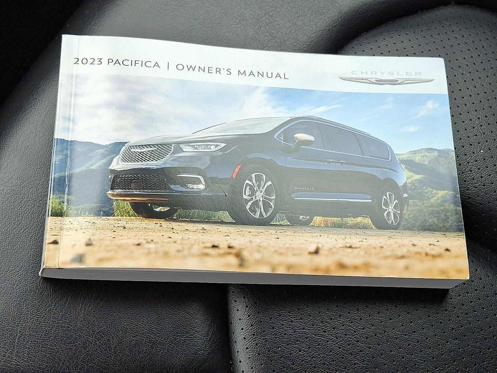 2023 Chrysler Pacifica Touring L