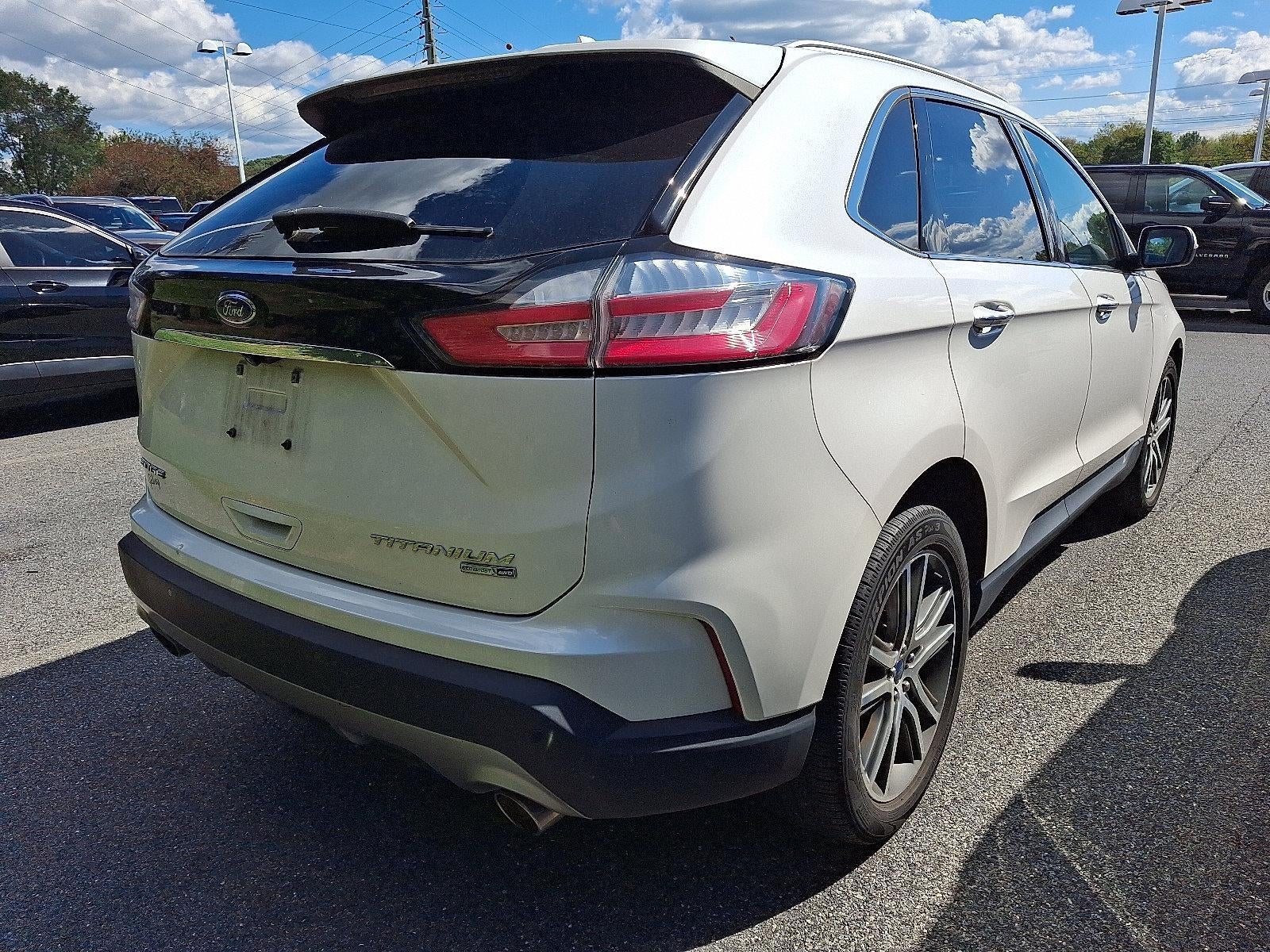 2019 Ford Edge Titanium