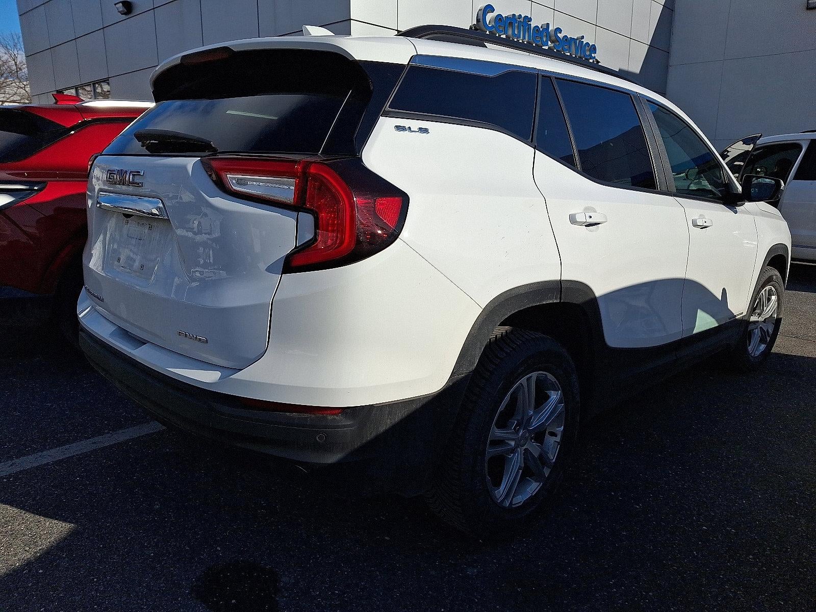 2023 GMC Terrain SLE