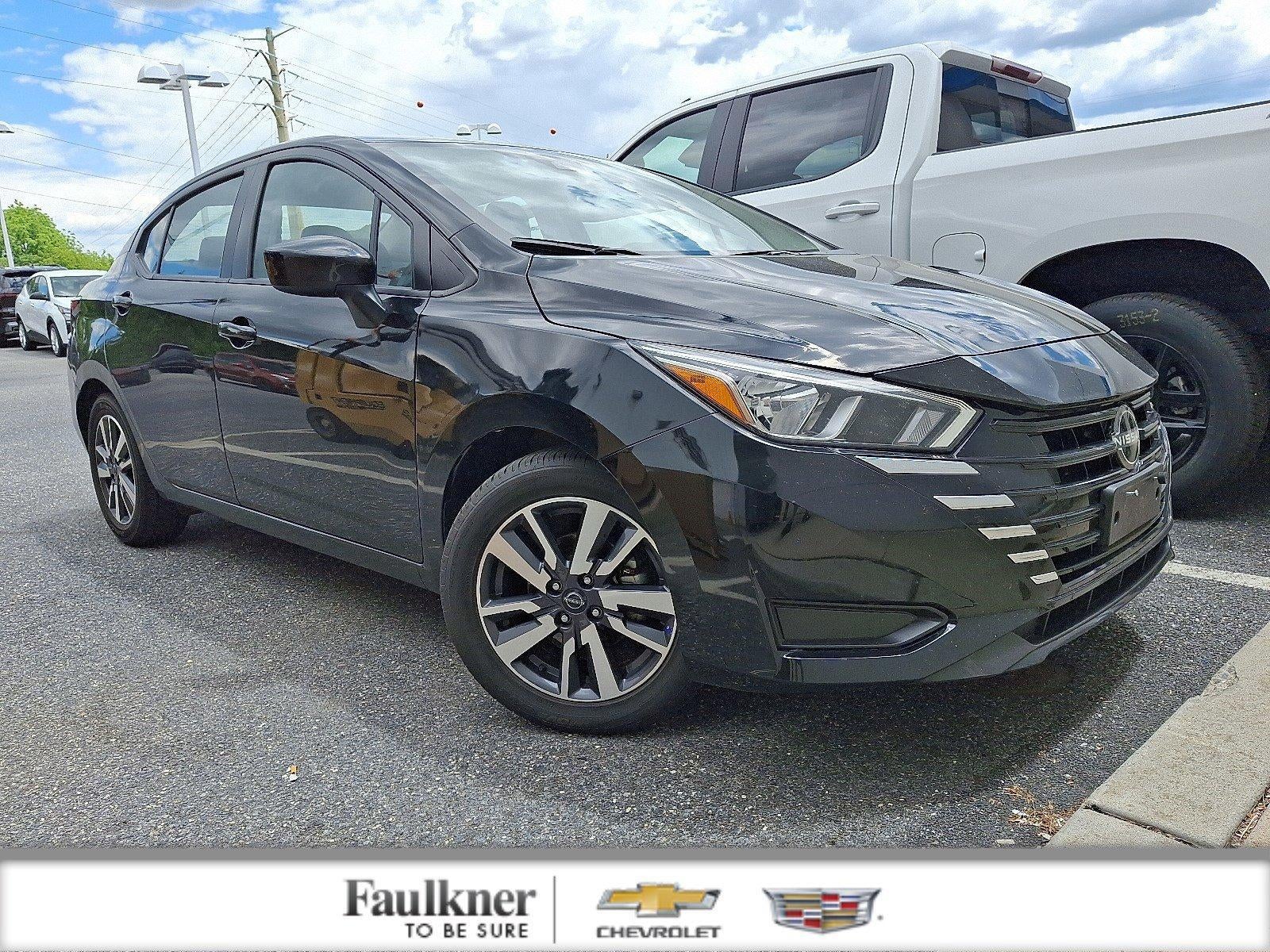 2023 Nissan Versa SV