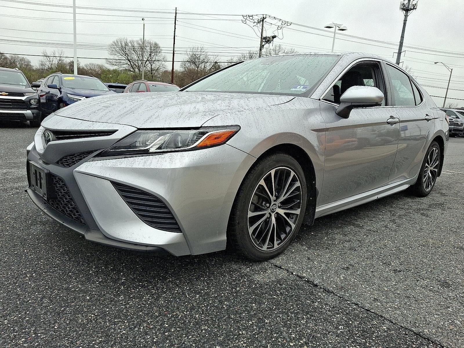 2019 Toyota Camry SE