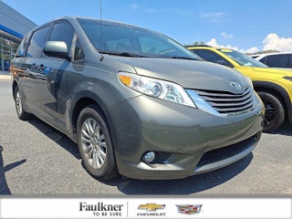 2011 Toyota Sienna XLE V6