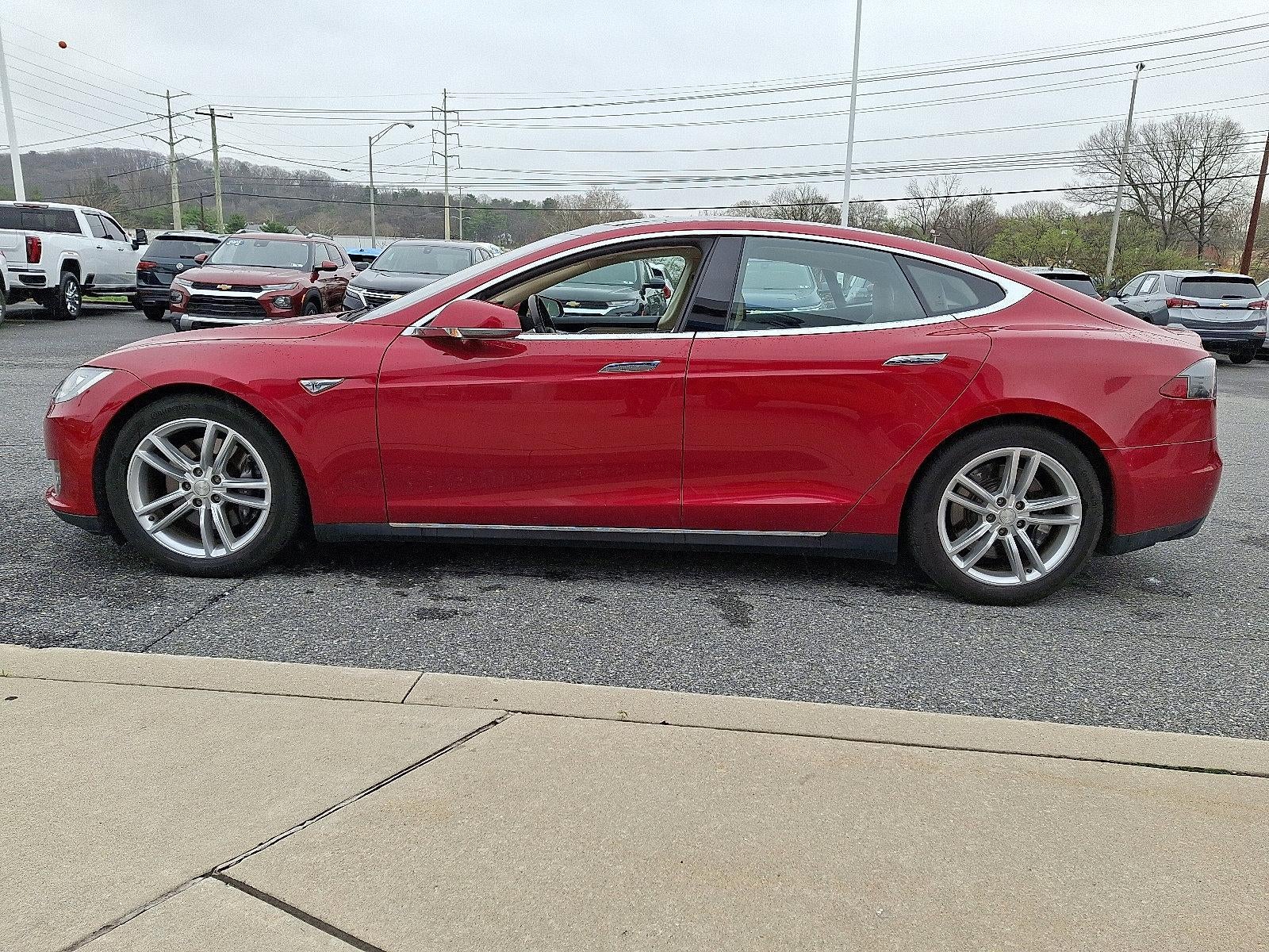 2015 Tesla Model S 85D