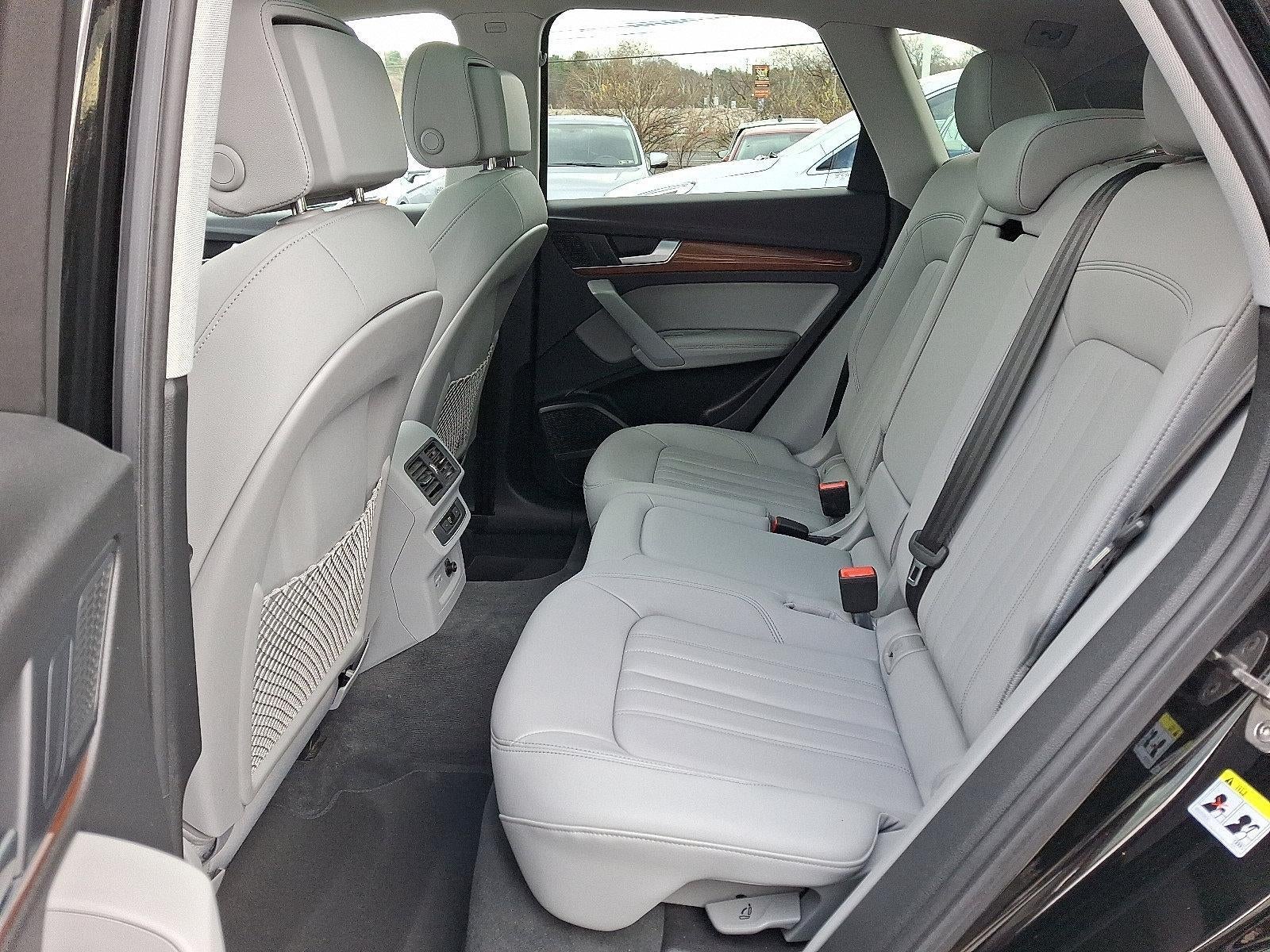 2022 Audi Q5 S line Premium Plus