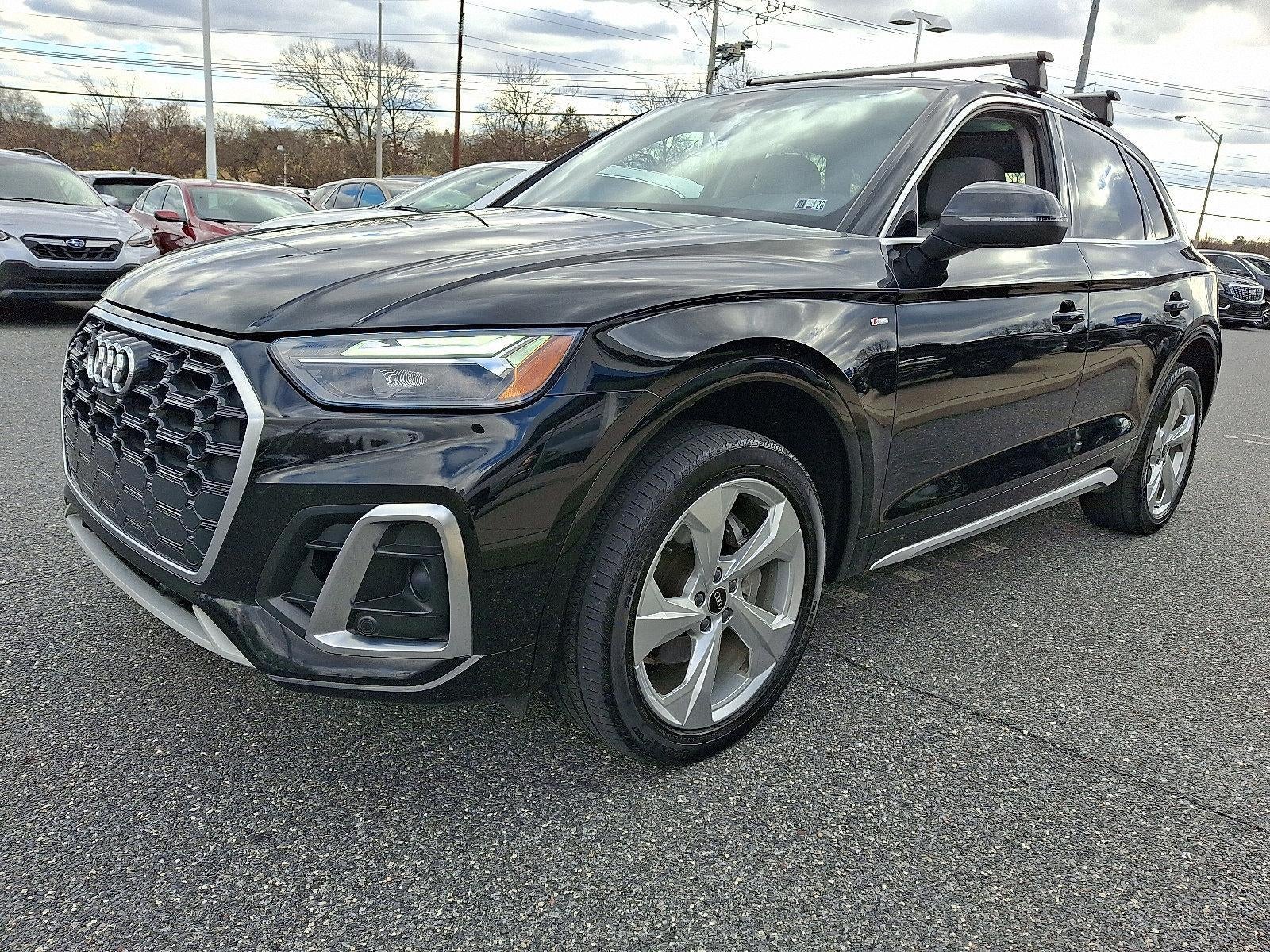 2022 Audi Q5 S line Premium Plus