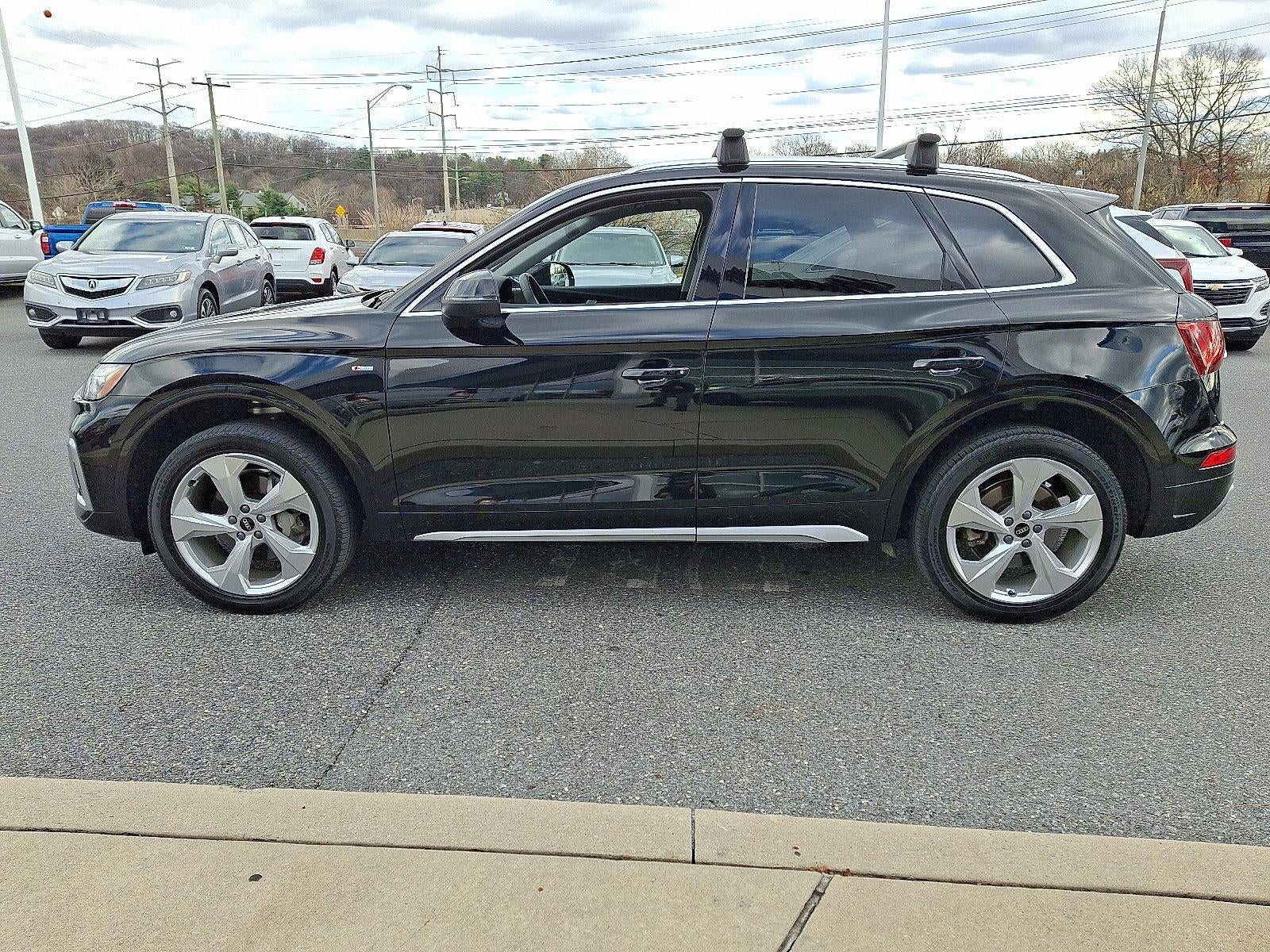 2022 Audi Q5 S line Premium Plus