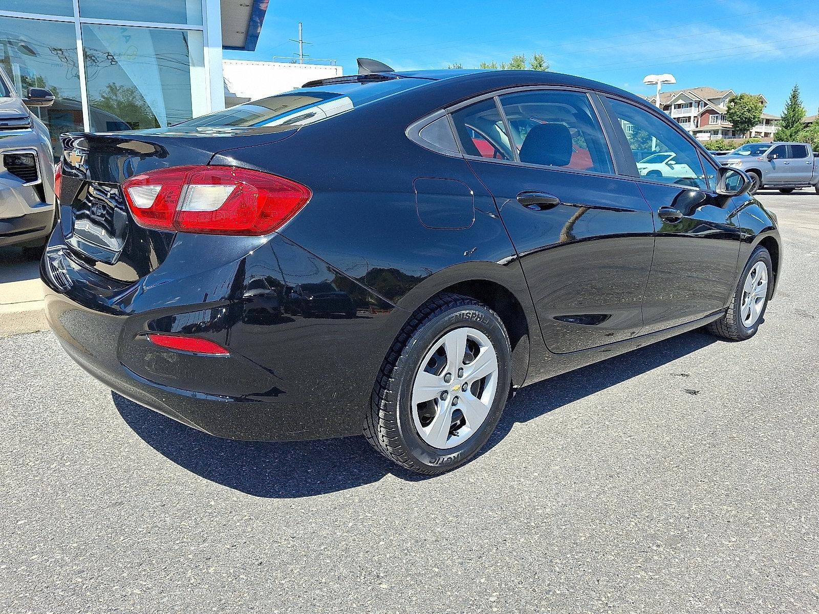 2018 Chevrolet Cruze LS