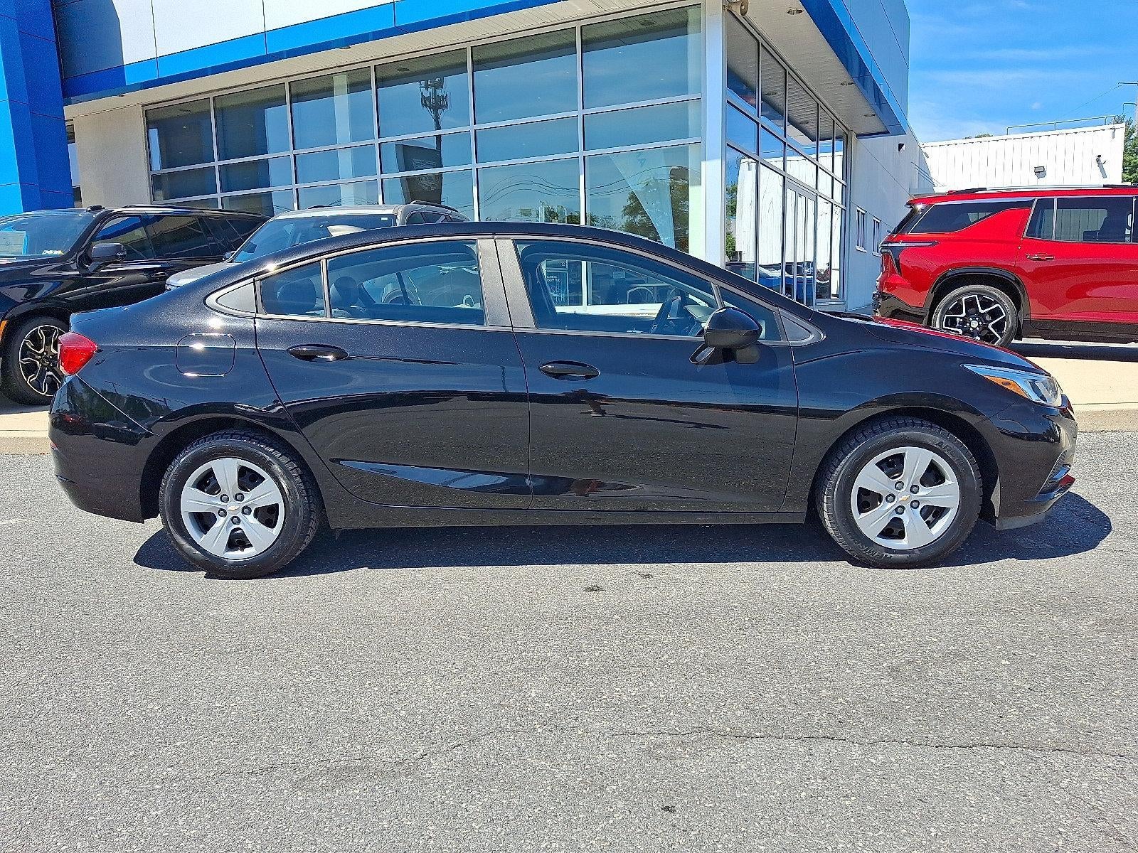 2018 Chevrolet Cruze LS