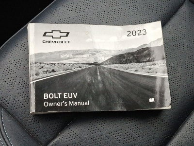 2023 Chevrolet Bolt EUV LT