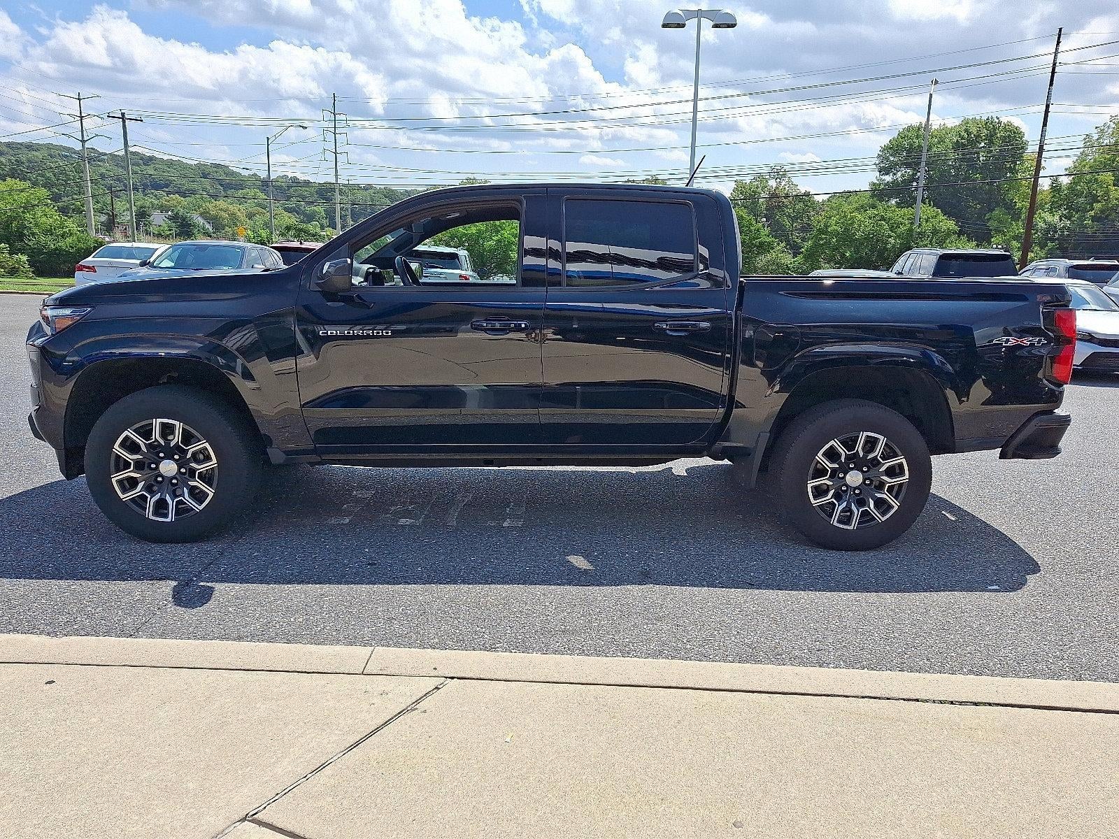 2023 Chevrolet Colorado 4WD LT