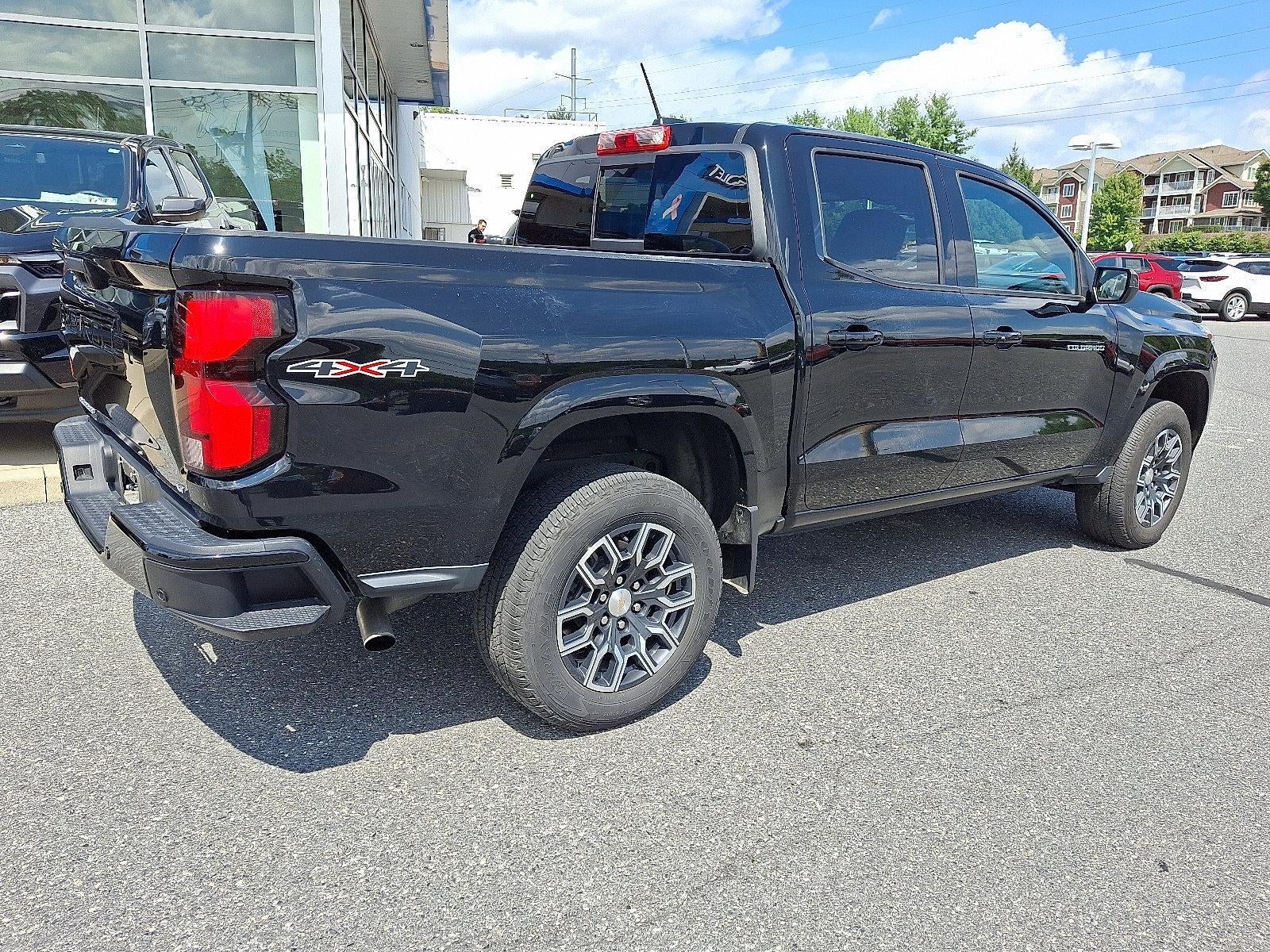 2023 Chevrolet Colorado 4WD LT