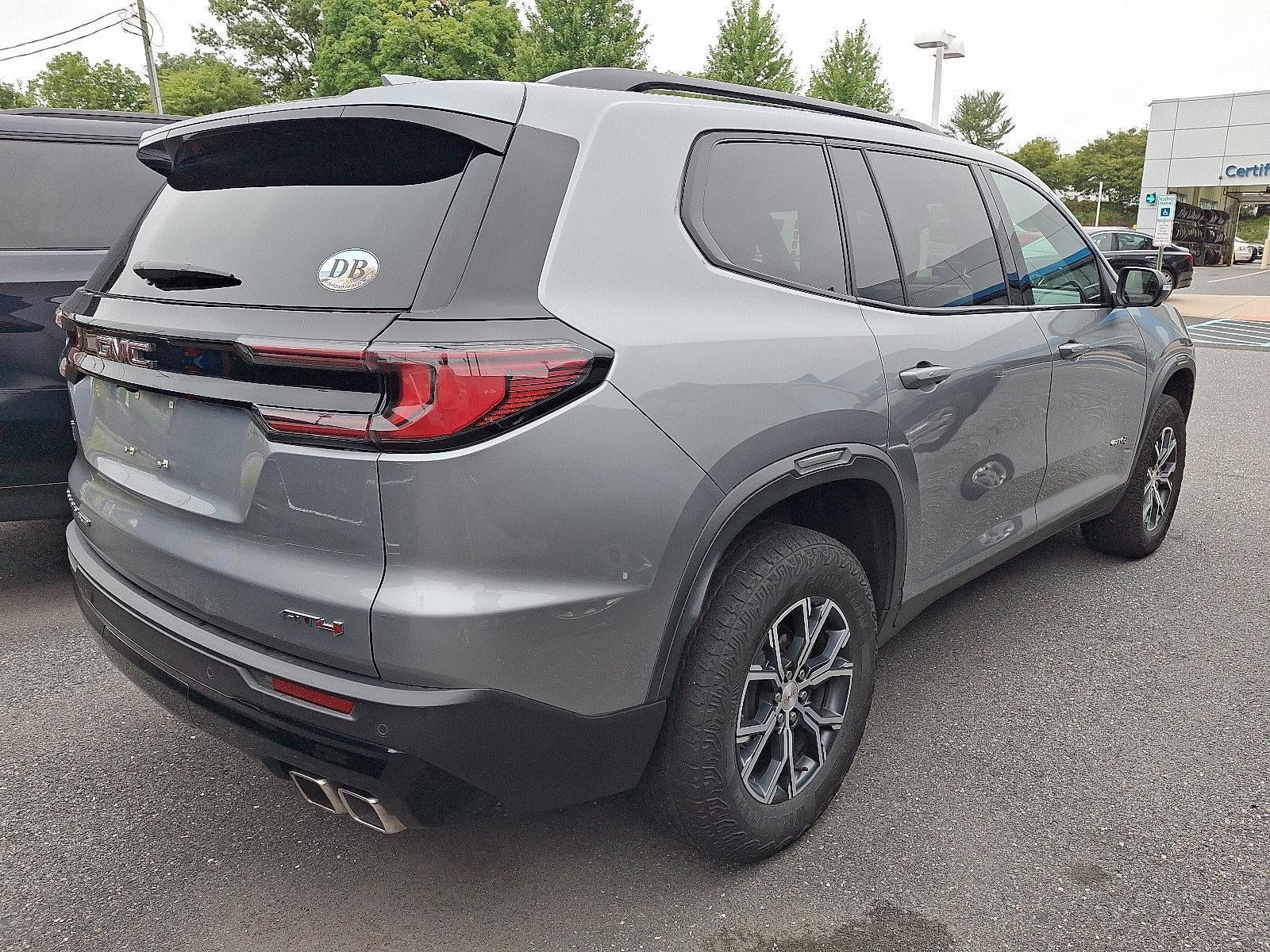 2024 GMC Acadia AT4