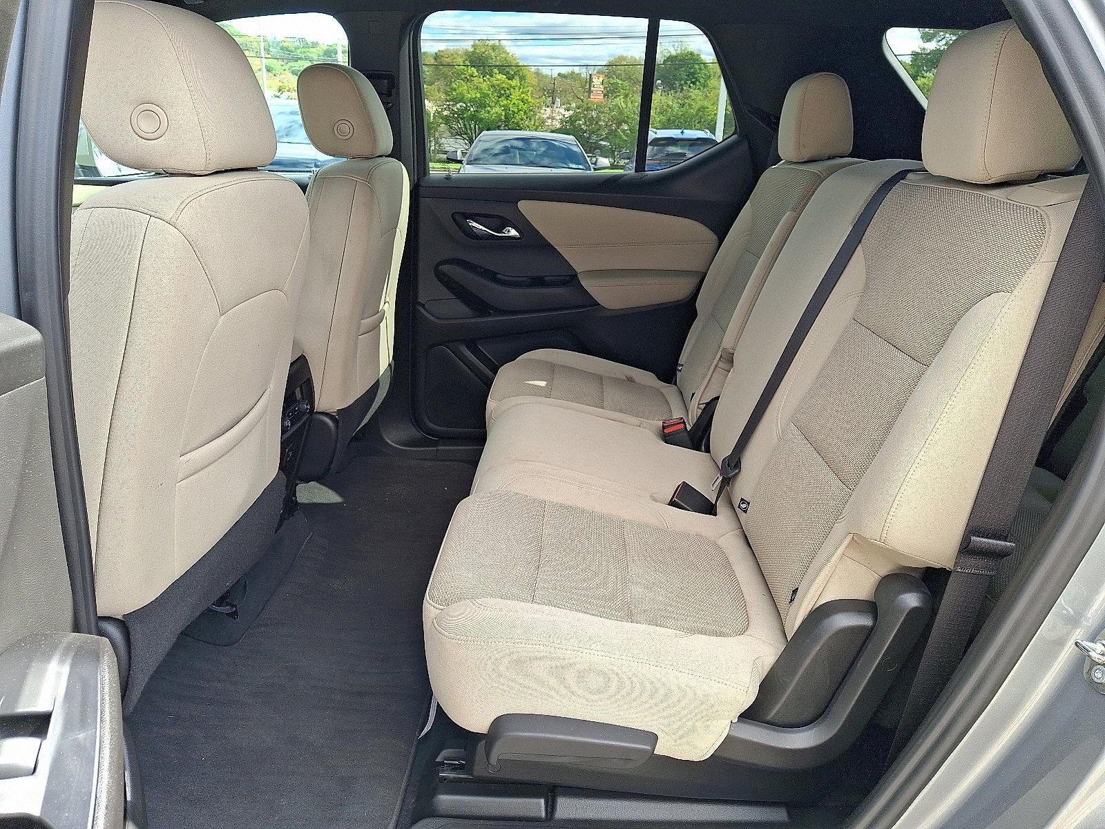 2023 Chevrolet Traverse LS