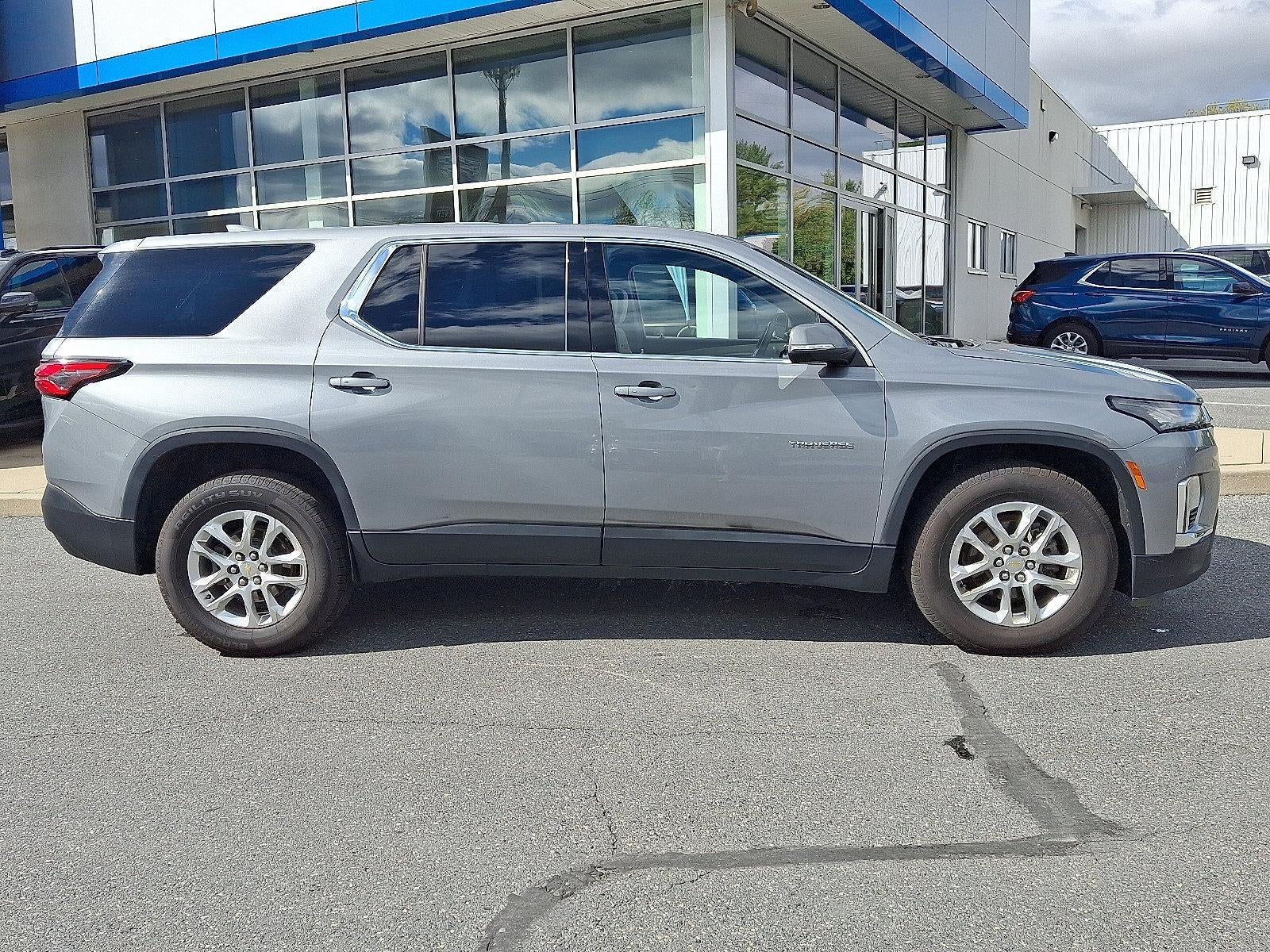 2023 Chevrolet Traverse LS
