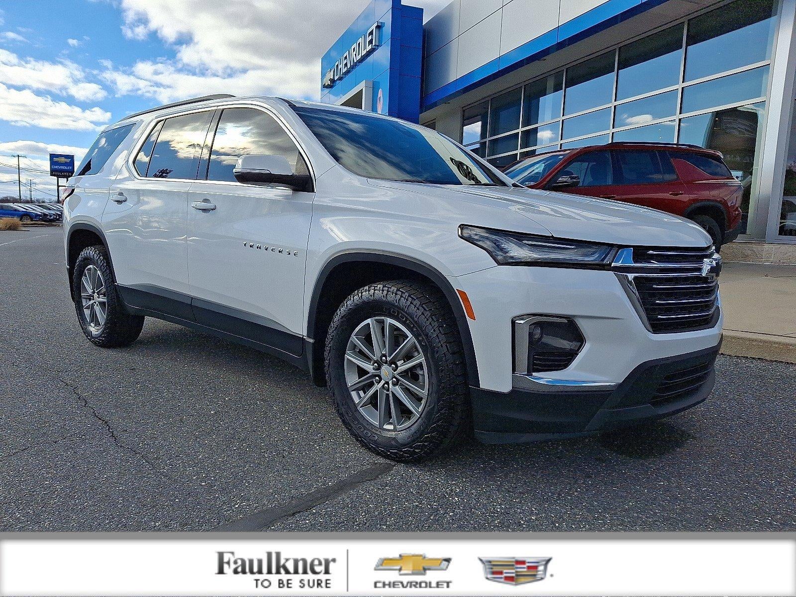 2023 Chevrolet Traverse LT Cloth