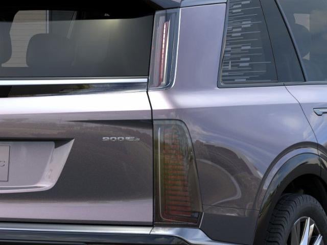 2026 Cadillac VISTIQ AWD 4dr Premium Luxury