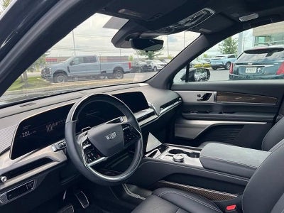 2026 Cadillac VISTIQ Sport