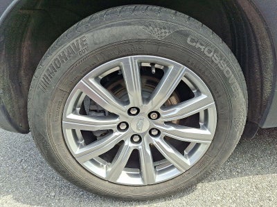 2021 Cadillac XT4 Premium Luxury