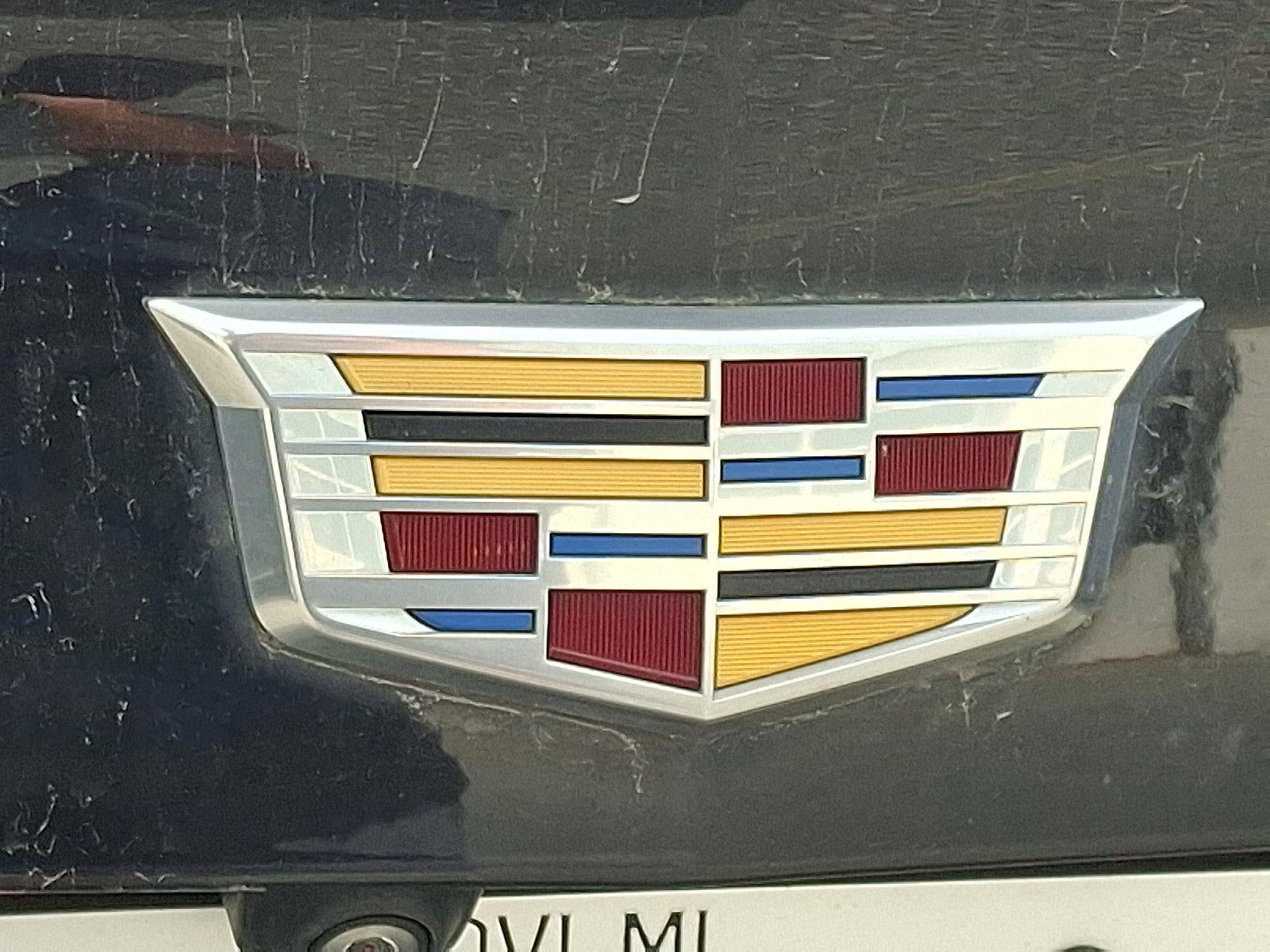 2021 Cadillac XT4 Premium Luxury