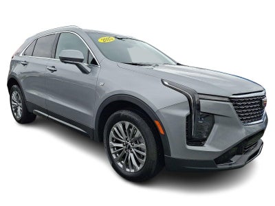 2025 Cadillac XT4 Premium Luxury