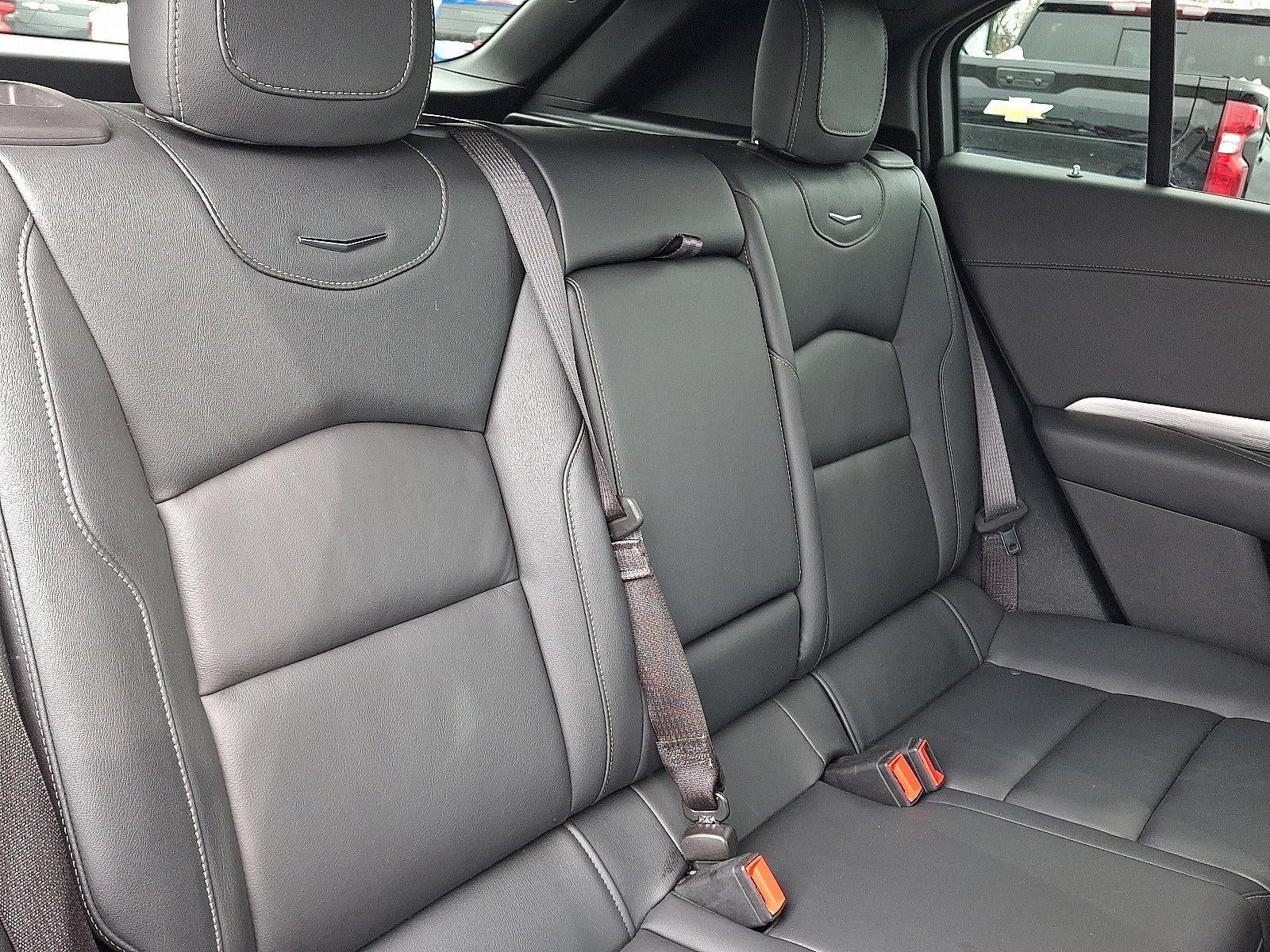 2025 Cadillac XT4 Premium Luxury