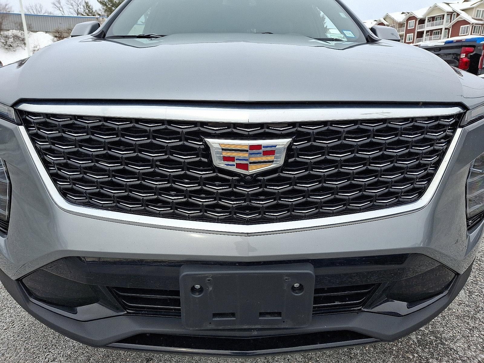 2025 Cadillac XT4 Premium Luxury