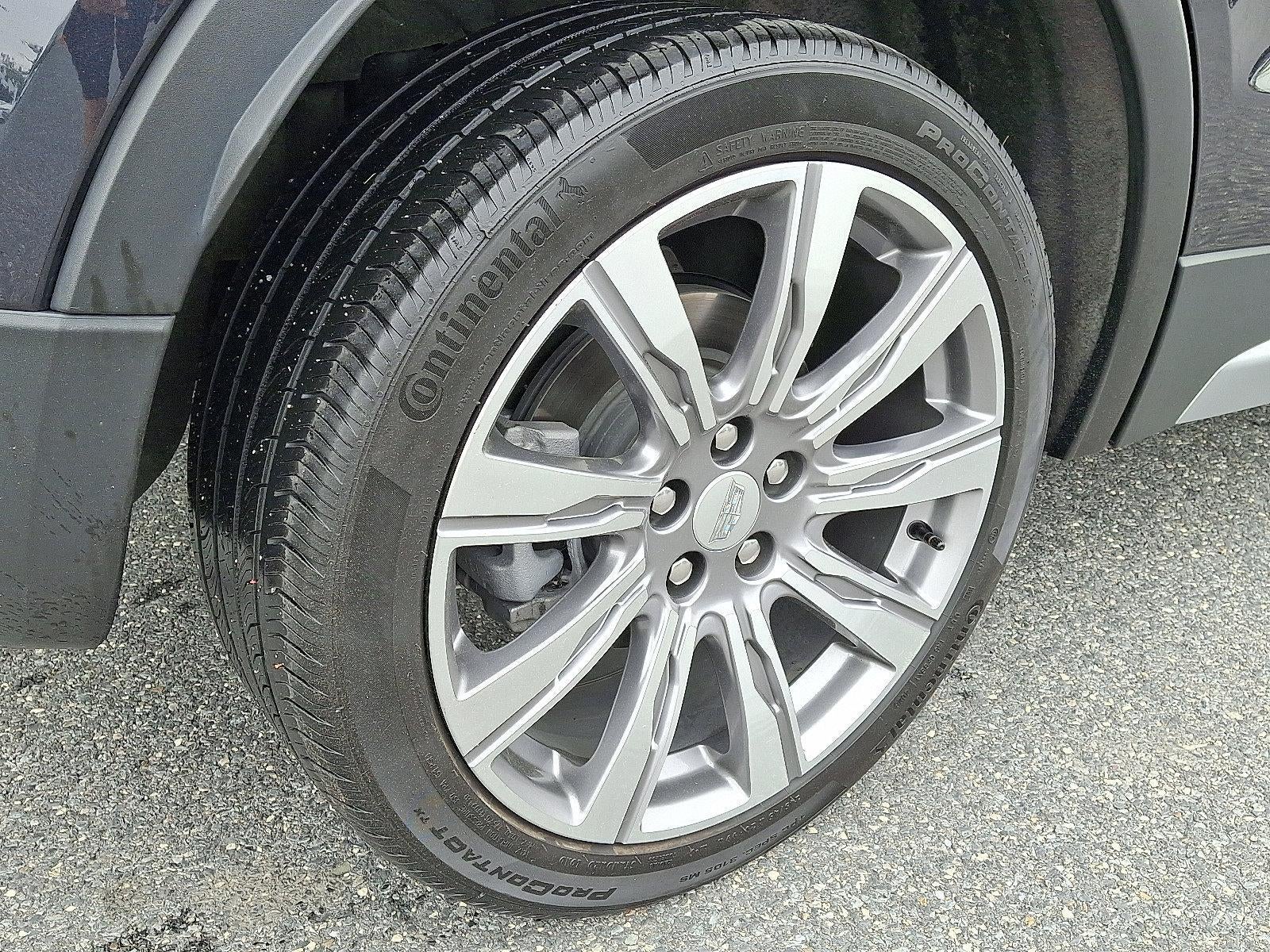 2023 Cadillac XT4 Premium Luxury