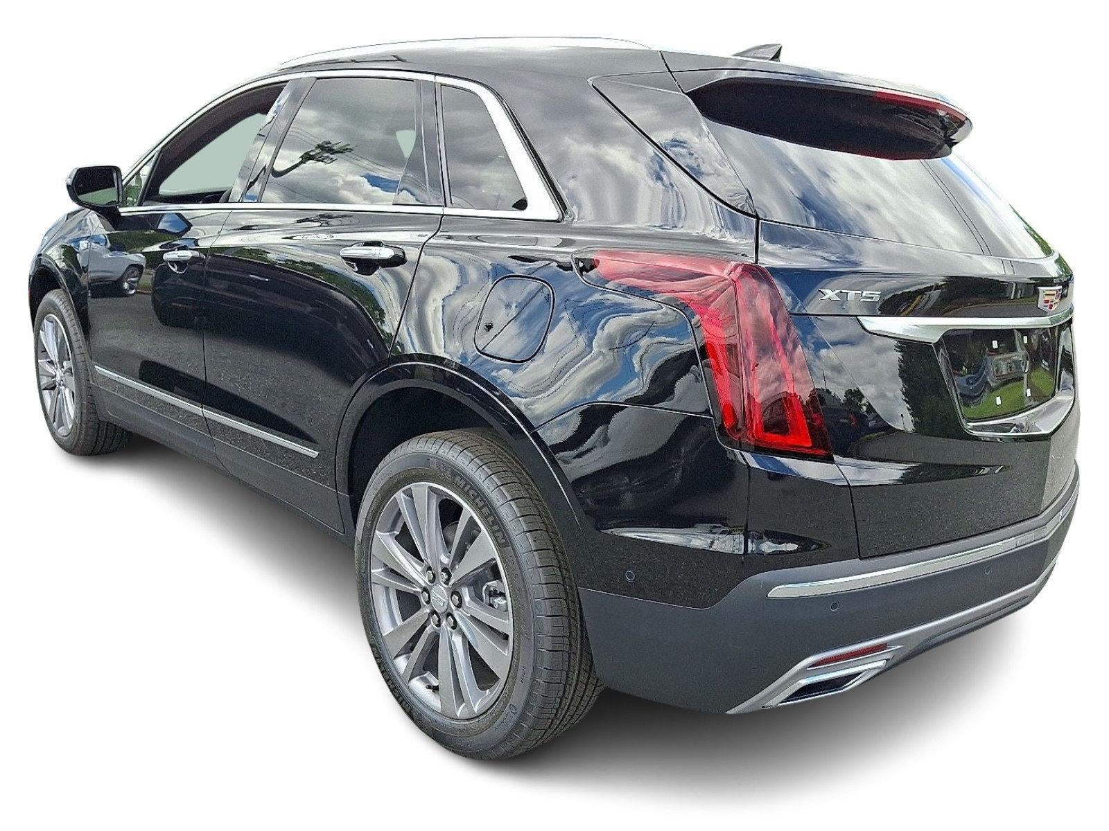 2026 Cadillac XT5 FWD 4dr Premium Luxury