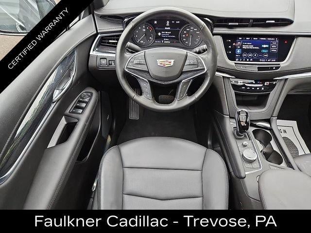 2022 Cadillac XT5 Premium Luxury