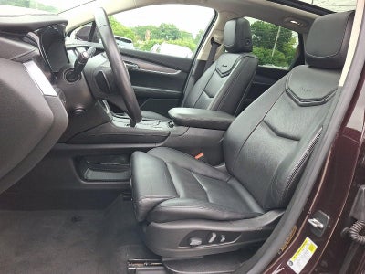 2017 Cadillac XT5 Luxury AWD
