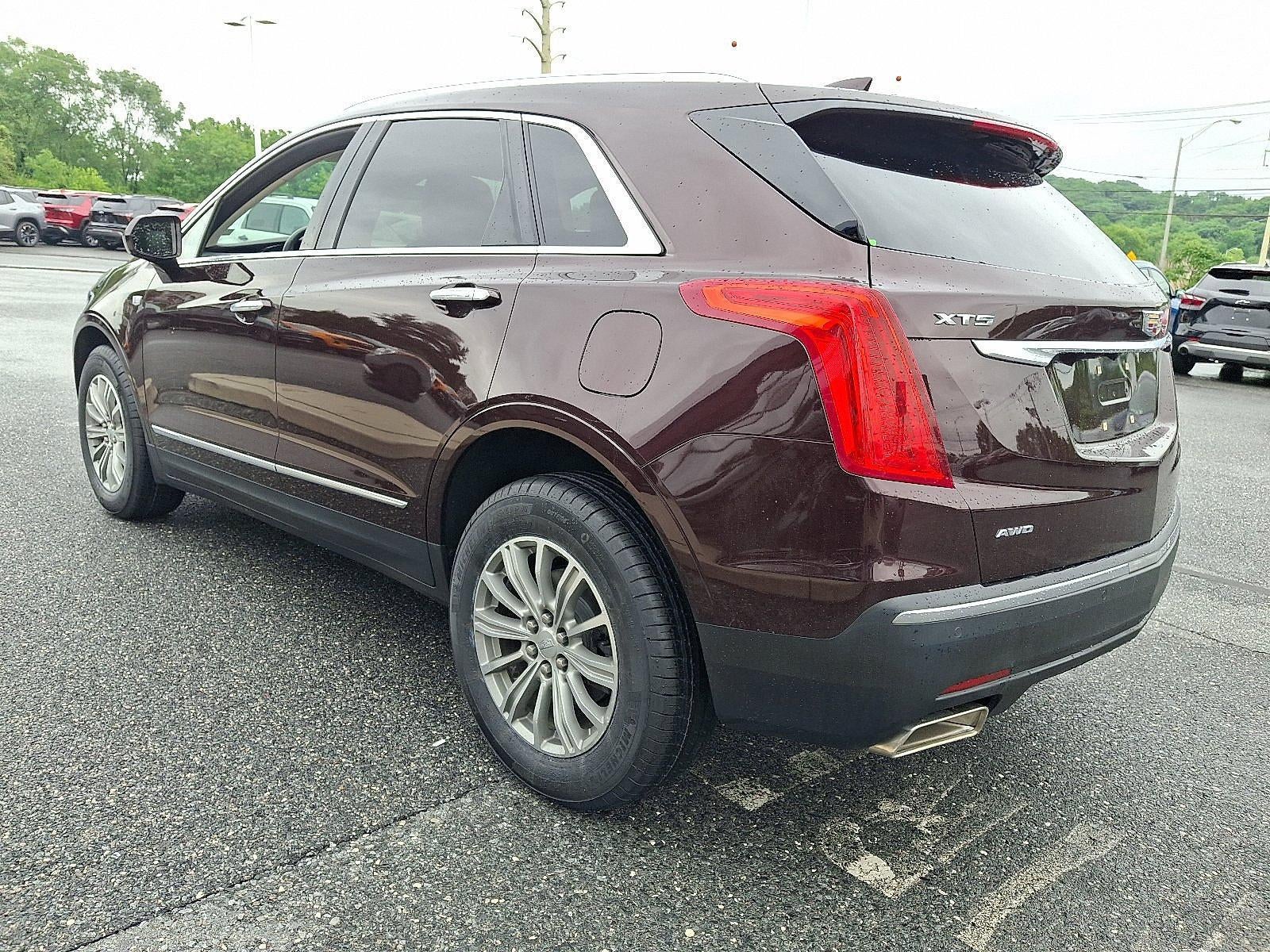 2017 Cadillac XT5 Luxury AWD